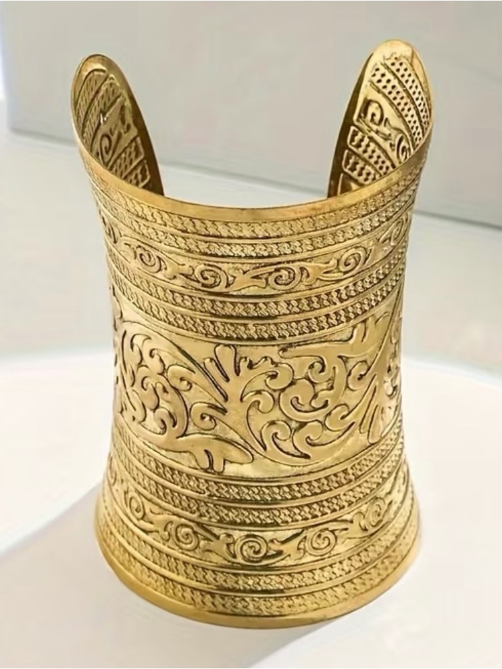 Gold-Tone Engraved Wide Cuff Bracelet western bracelet Cowgirl Southwestern - Picture 3 of 5